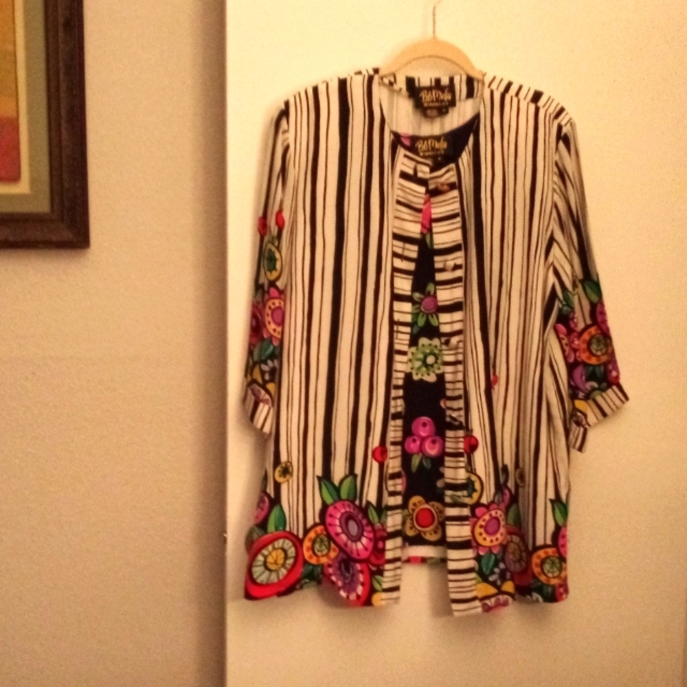 100% silk Bob Mackey two-piece top set
